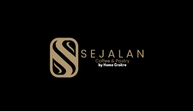 Crew Outlet di Sejalan Coffee